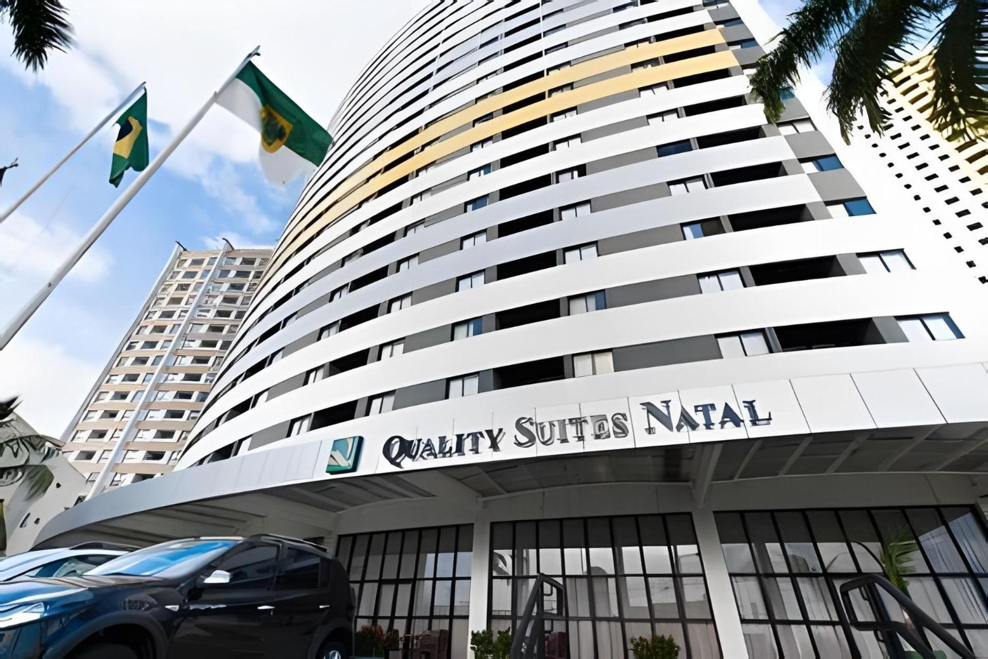 Plaza Suite Natal Luaran gambar