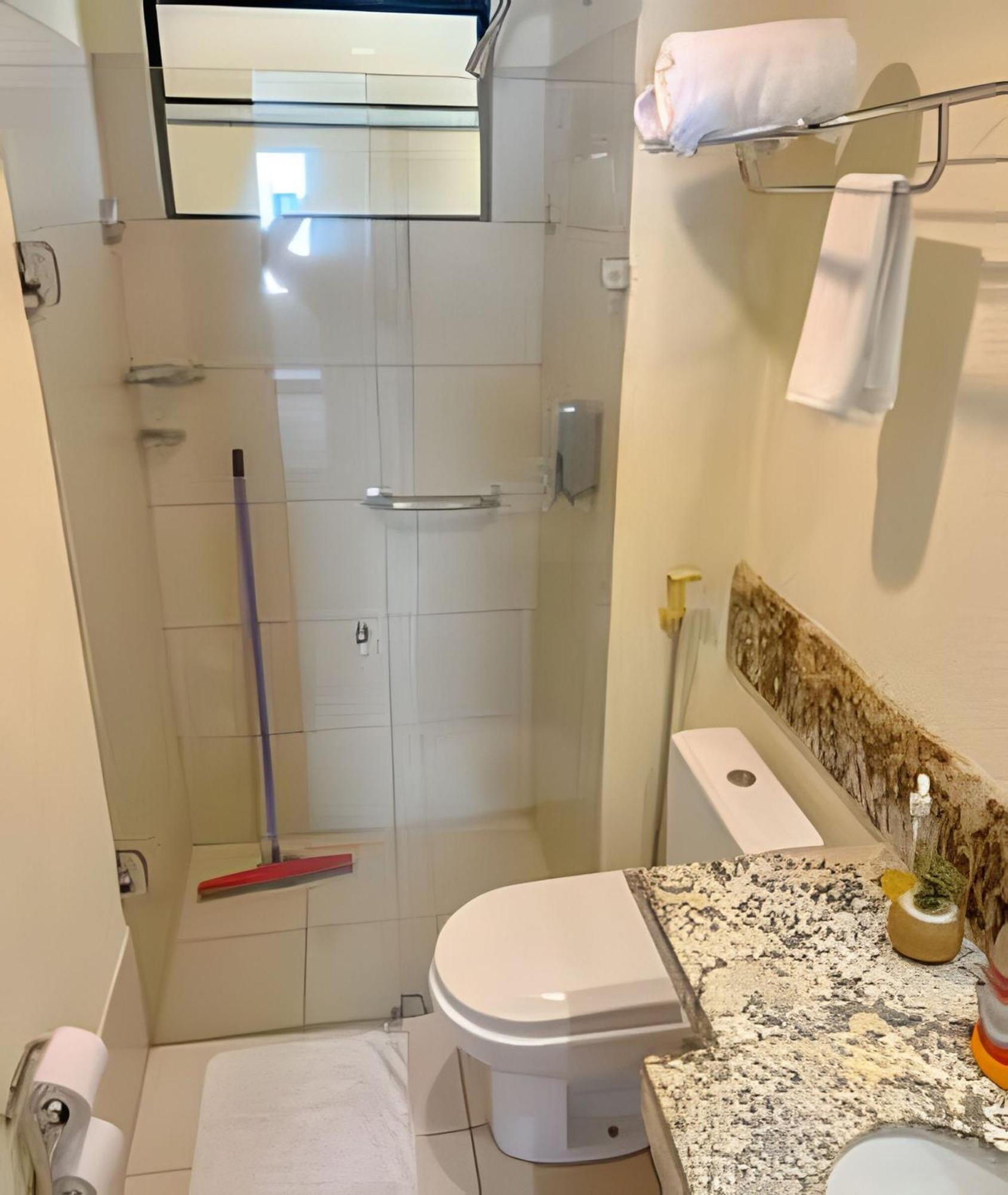Plaza Suite Natal Luaran gambar
